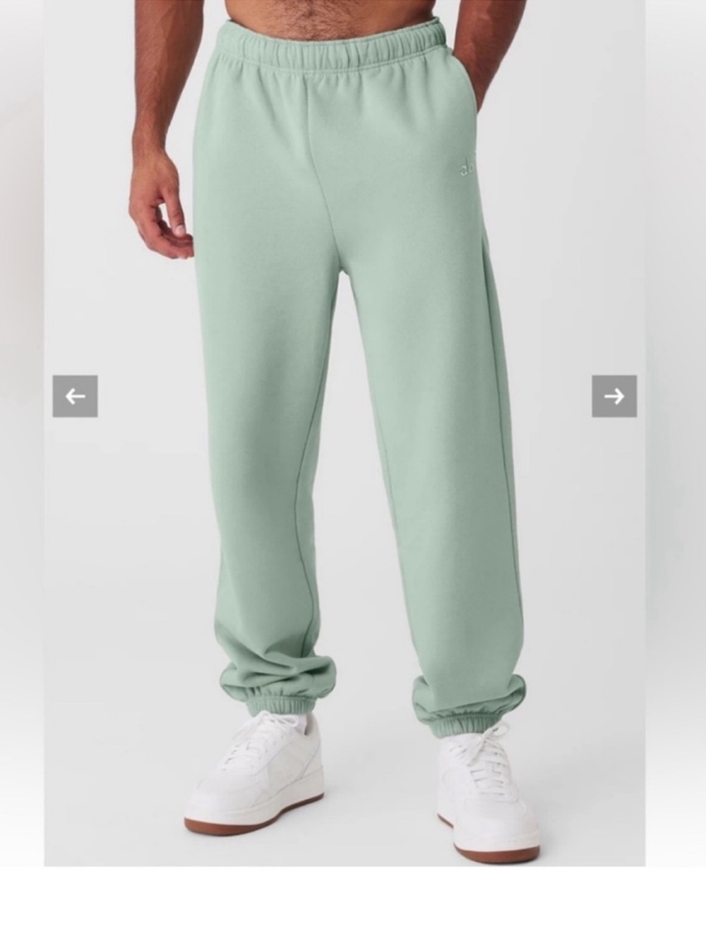 Alo Yoga Women’s Mint Green Accolade Sweatpants XXS